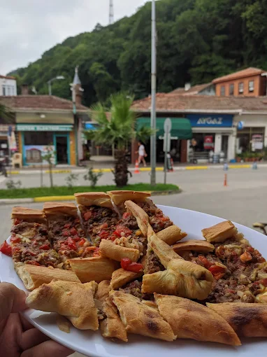 Abana Etli Ekmek Salonu1